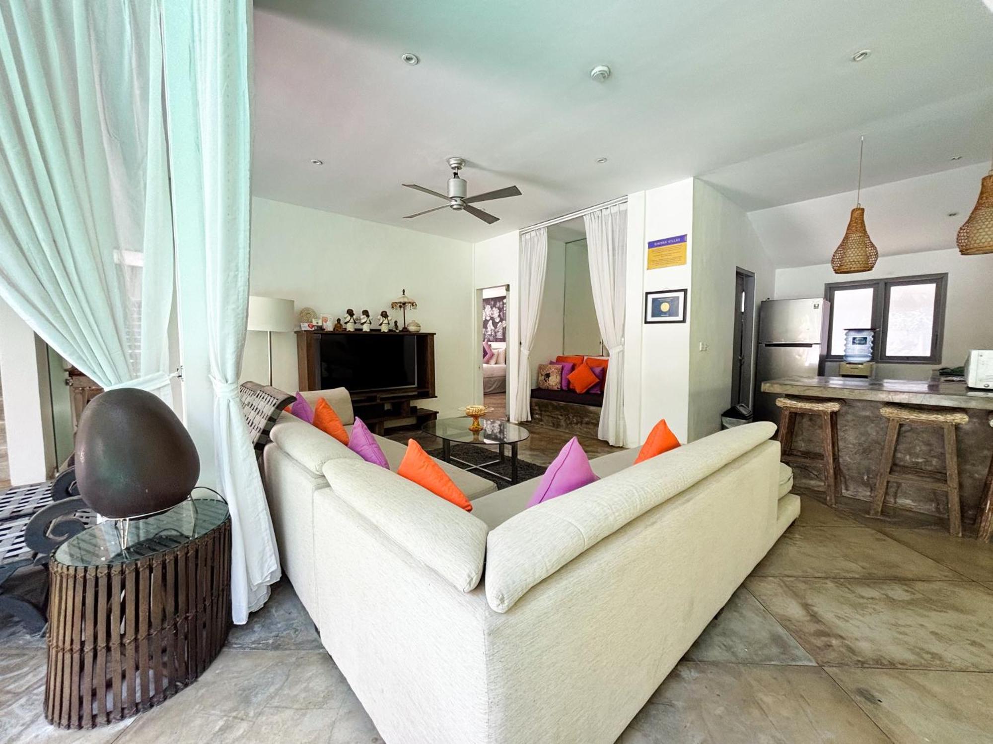 סמיניאק Villa Eindra מראה חיצוני תמונה